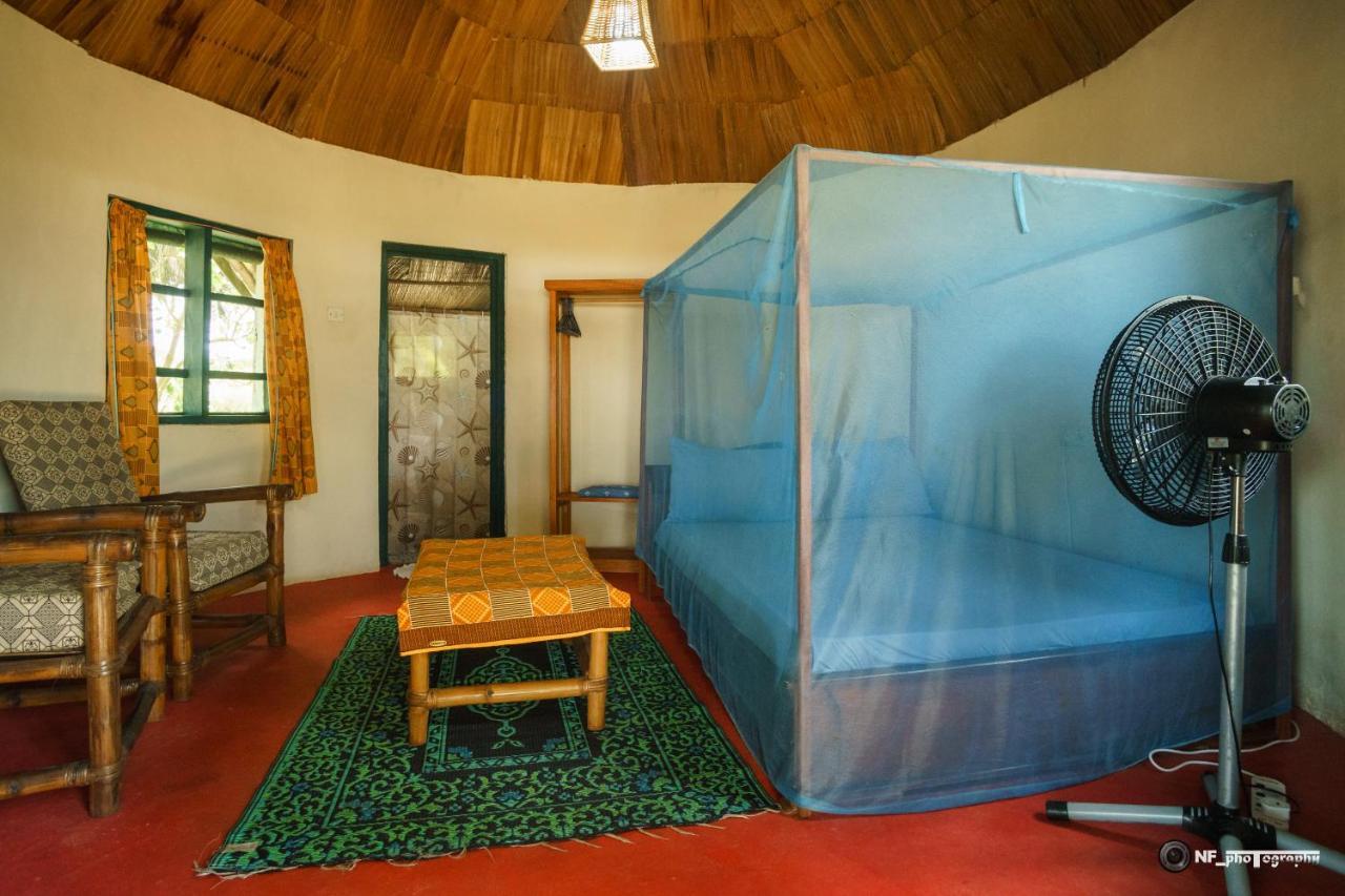 The Akwidaa Inn Εξωτερικό φωτογραφία